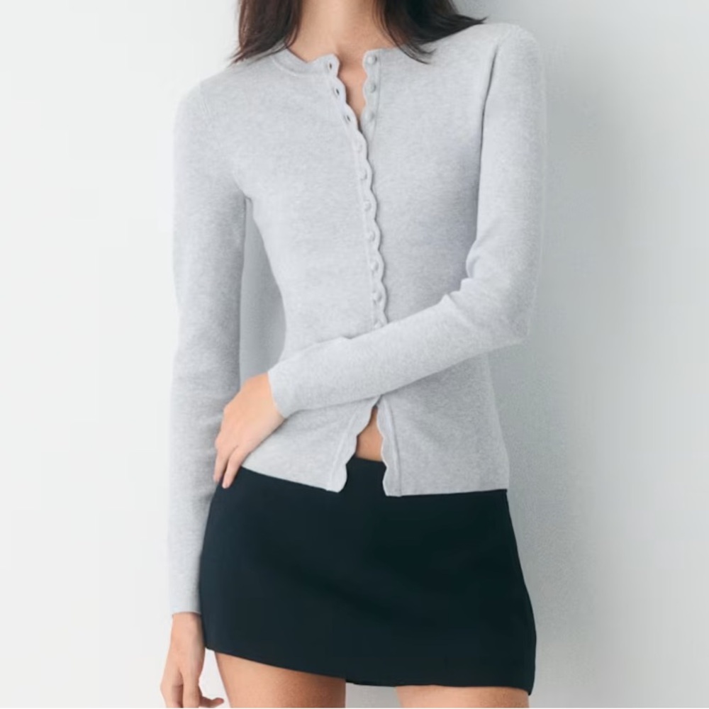 Aritzia Wilfred Heather Gray Knit Sweater